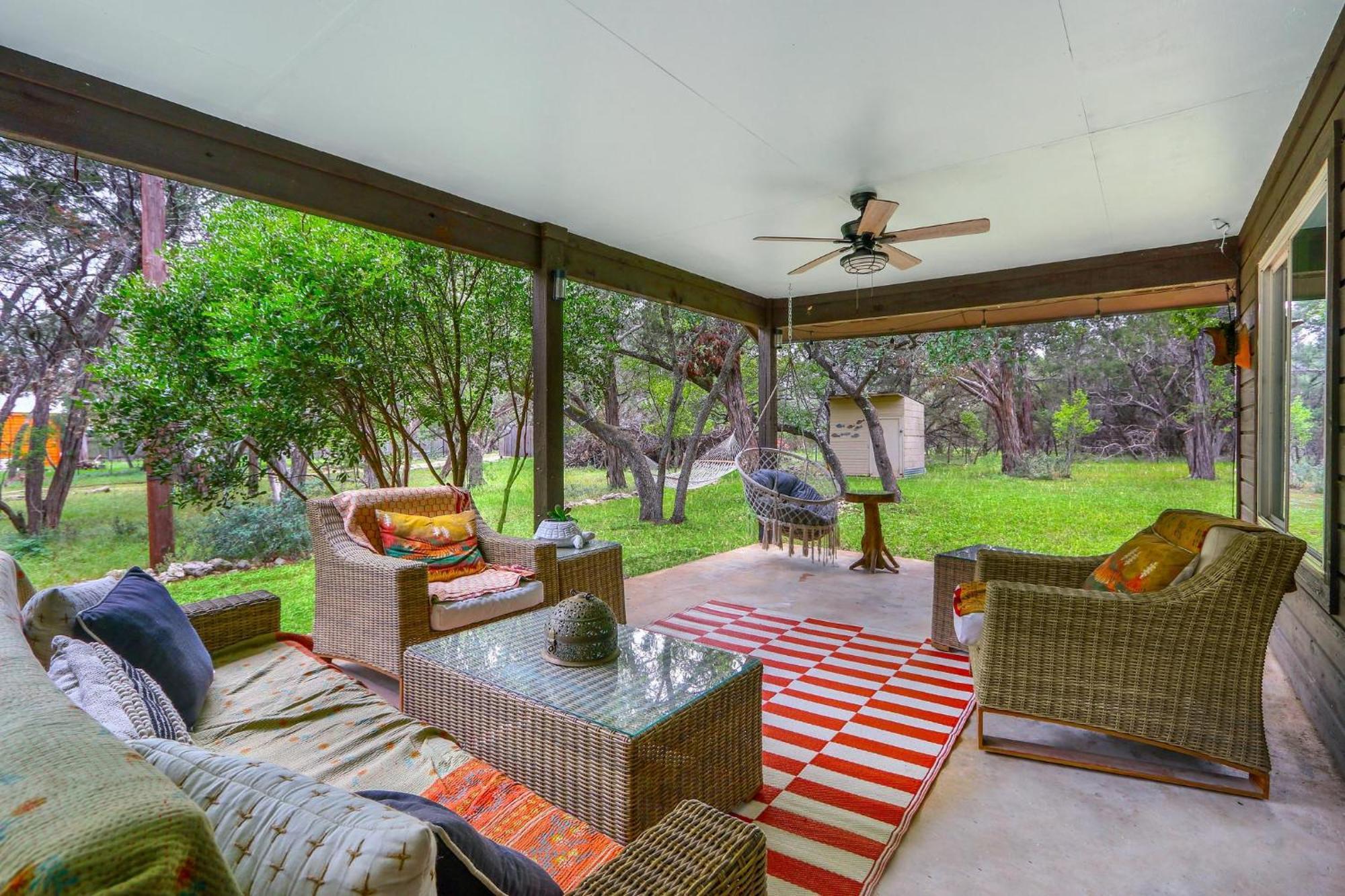 The Vagabond Villa Wimberley Exteriör bild